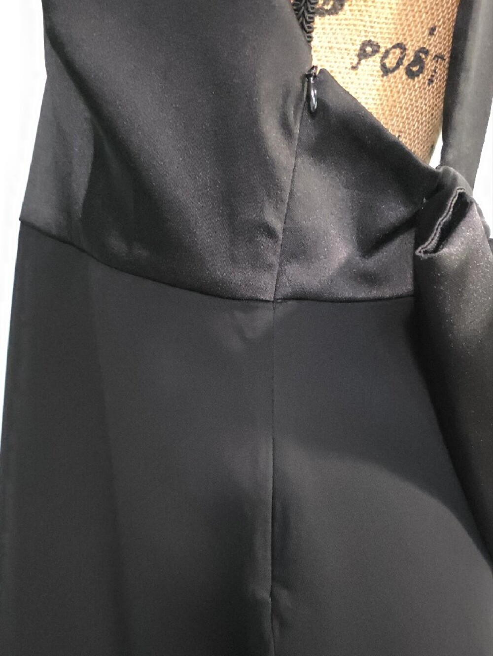 Zara Black Backless Mini Dress with Oversized Bow - Picture 6 of 8